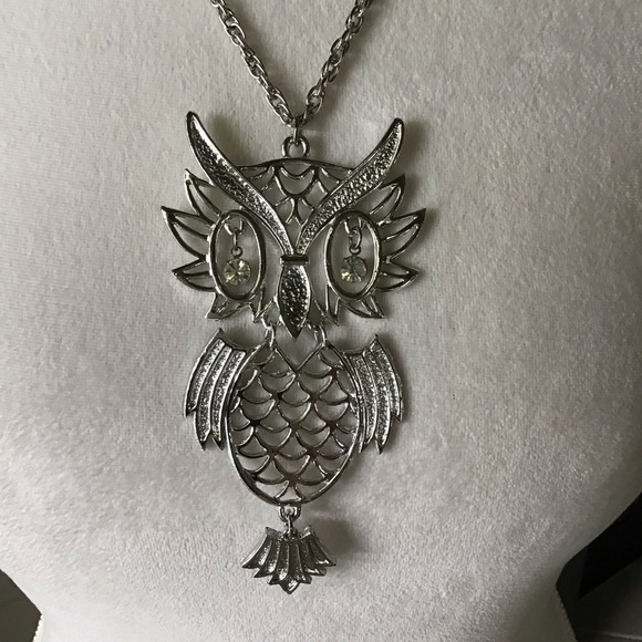 Vintage Owl Pendant Statement Necklace Silver Tone Rhinestone Eyes Articulated - Picture 4 of 8